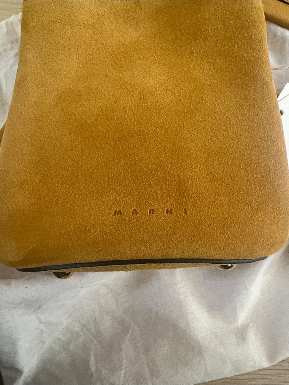 NWT Marni Pannier Mustard Suede Bucket Crossbody w Card Pouch. - Picture 5 of 10
